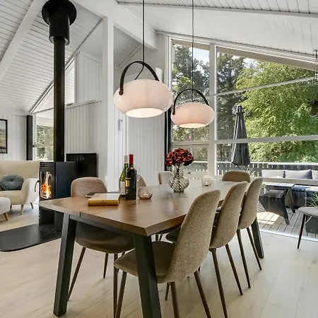 Rummeligt Hus Med Fantastisk Udeområde Sj618 Harboør