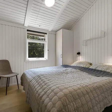 Holiday home Rummeligt Hus Med Fantastisk Udeomrade Sj618 *